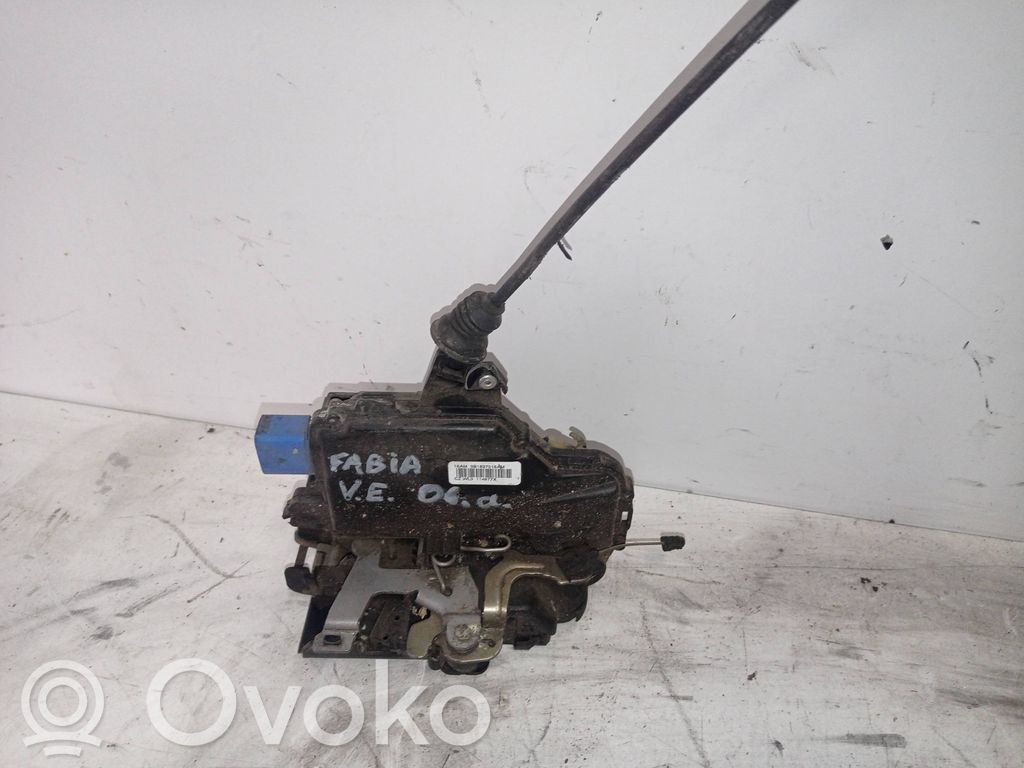 Skoda Fabia Mk1 (6Y) Zamek drzwi tylnych 