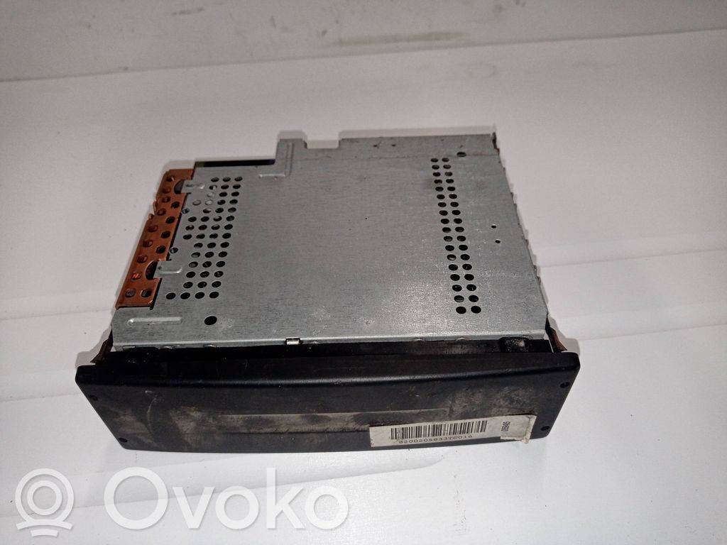 Renault Laguna II Panel / Radioodtwarzacz CD/DVD/GPS 
