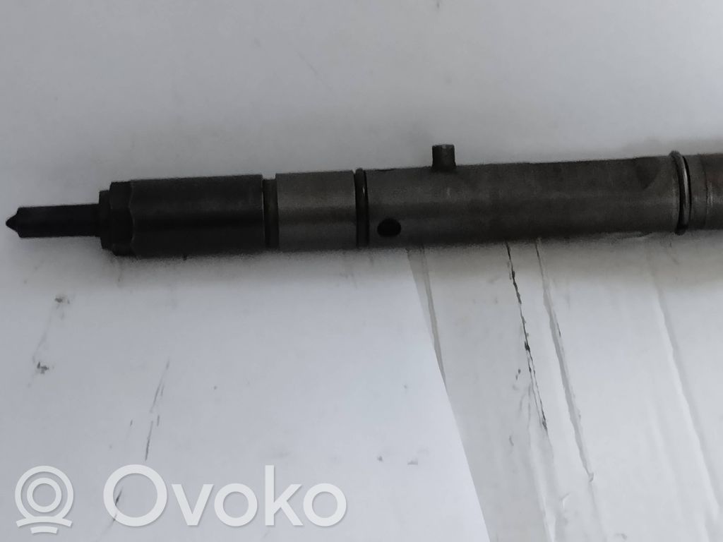 Inyector de combustible   059130201F,0432133795