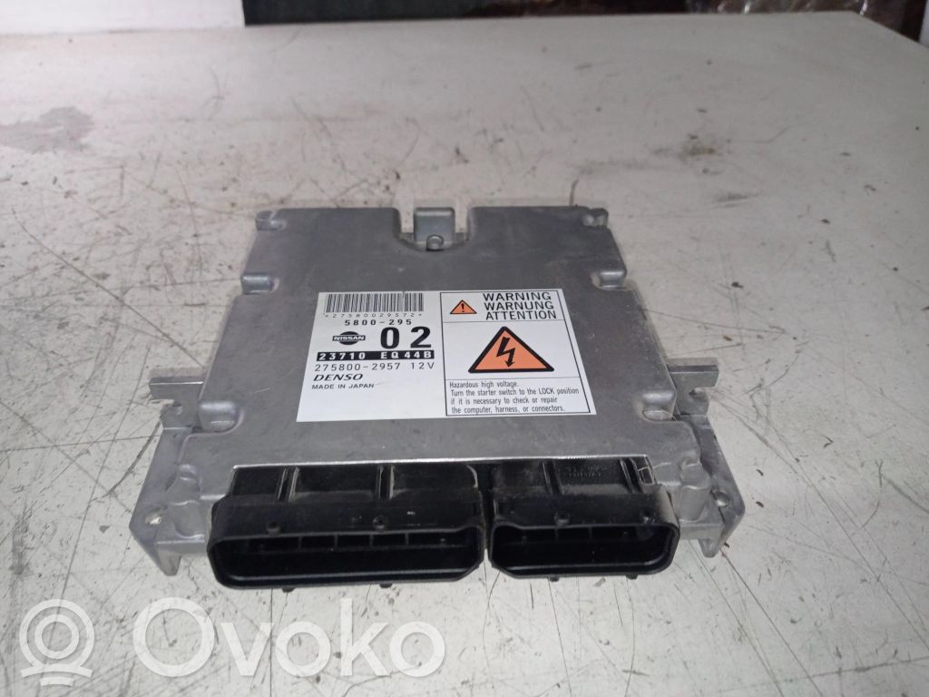 Nissan X-Trail T30 Engine control unit/module 