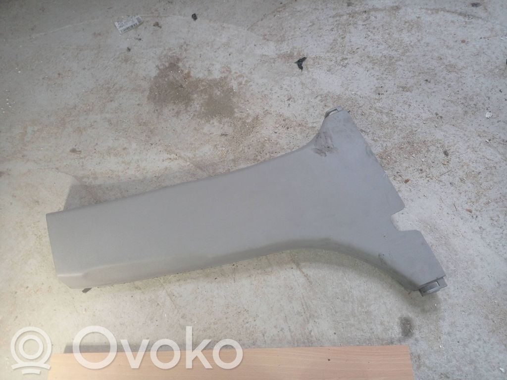 KIA Ceed (B) pillar trim (bottom) 
