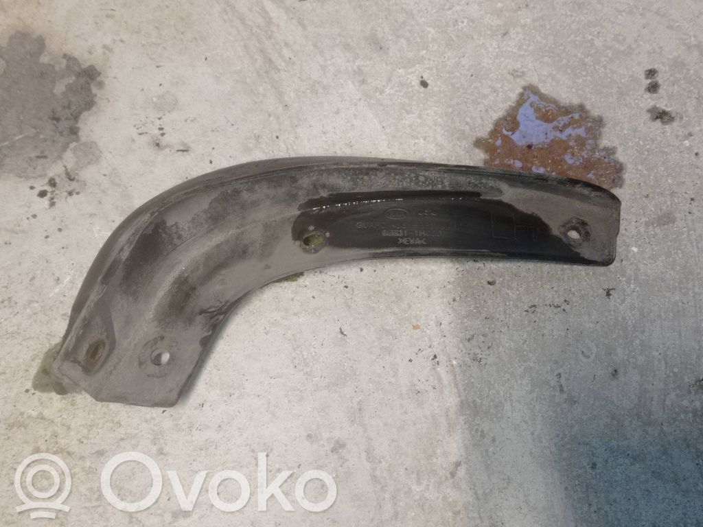 KIA Ceed Eturoiskeläppä 