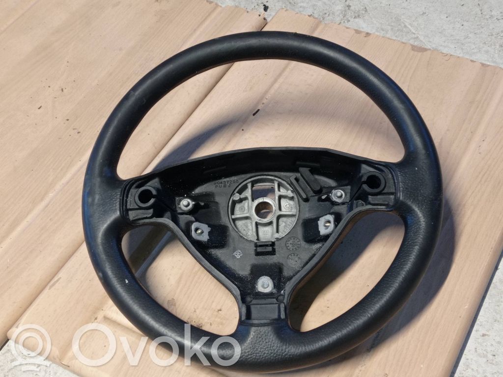 Opel Astra G Ohjauspyörä 