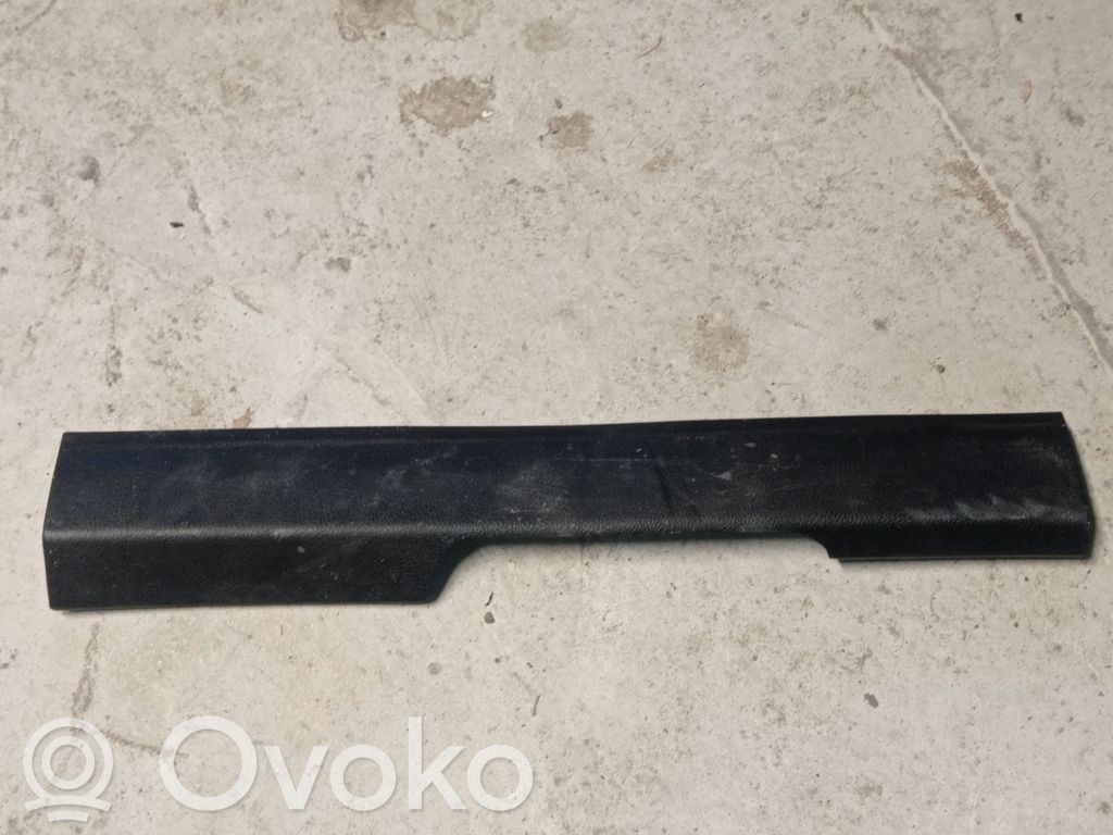 Listwa progowa przednia   G06M21U13200A,CZ9HA