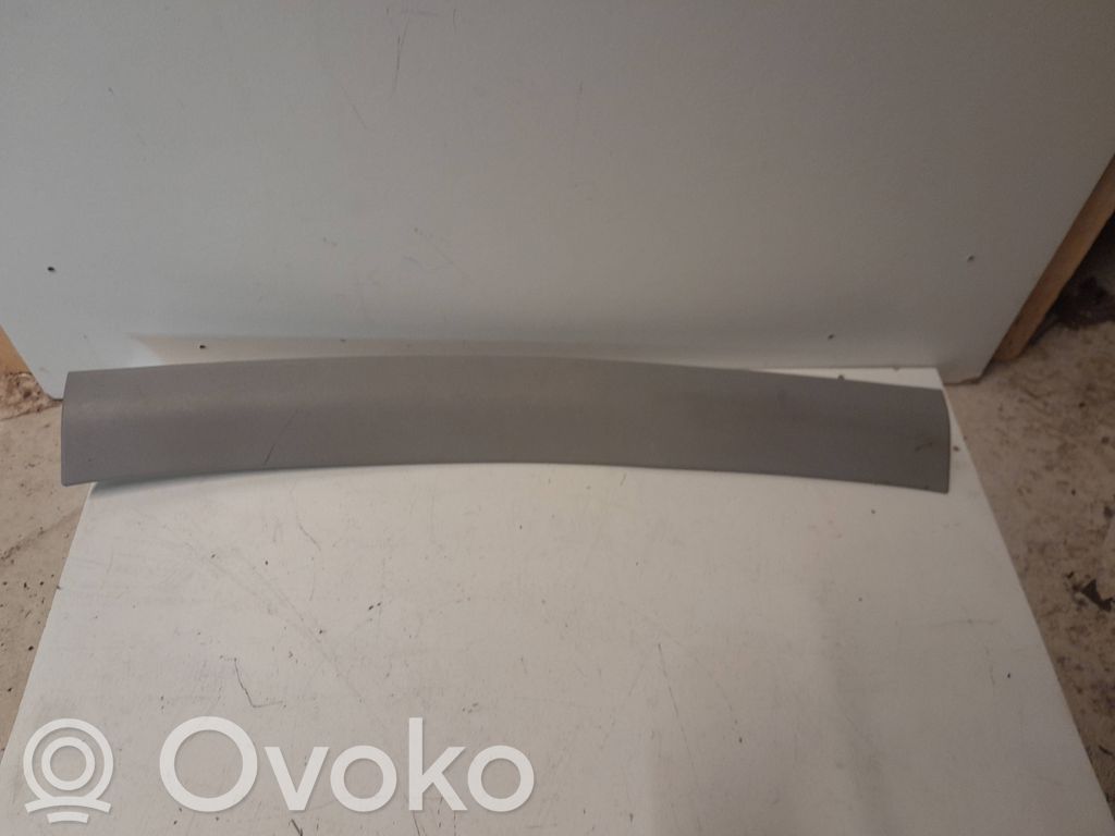 Opel Astra H Sonstiges Einzelteil Verkleidung Schweller / Säulen 