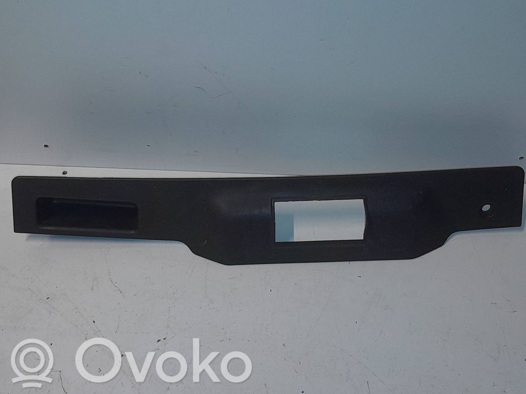 Inne elementy wykończenia bagażnika   332004790,11E00245,13140361