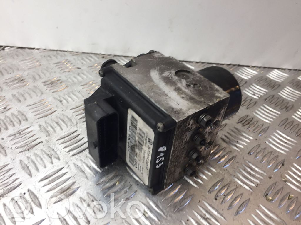 Volkswagen PASSAT B6 ABS Pump 