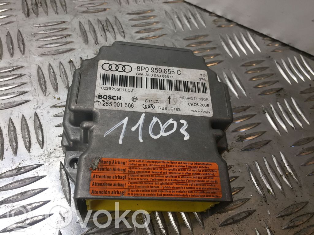 Audi A3 S3 8P Airbag control unit/module 