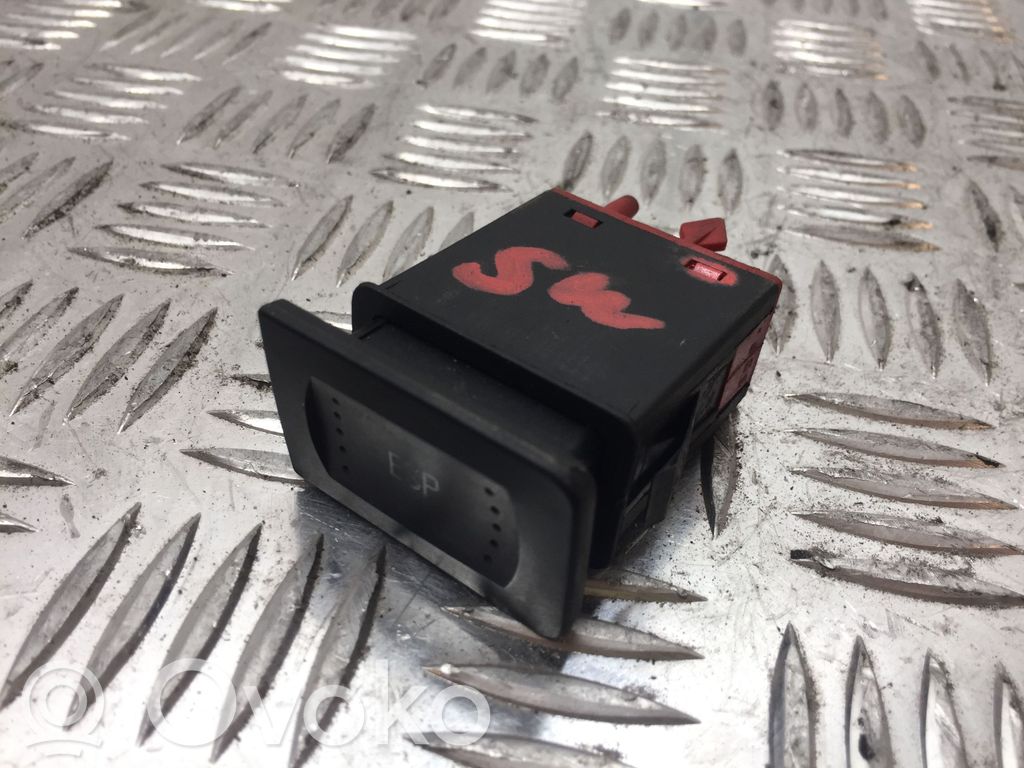 Volkswagen Golf IV ESP (stability program) switch 