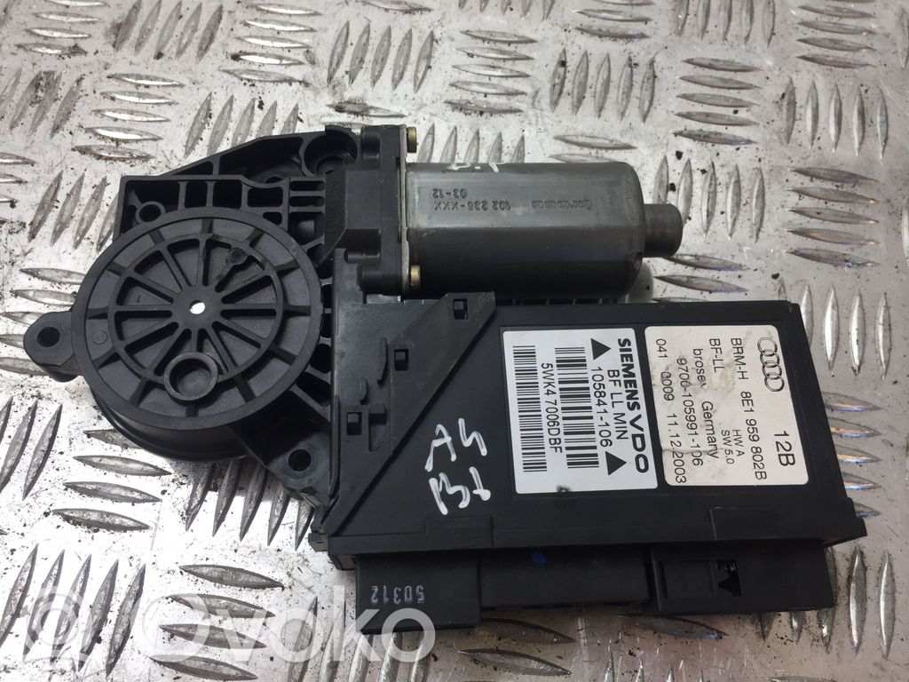 Audi A4 S4 B7 8E 8H Priekinio lango pakelėjo varikliukas 