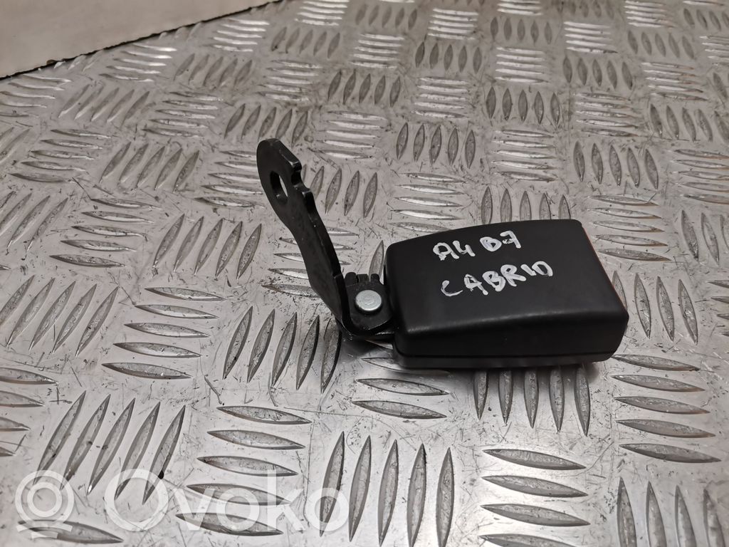 Audi A4 S4 B7 8E 8H Hebilla del cinturón de seguridad trasero 