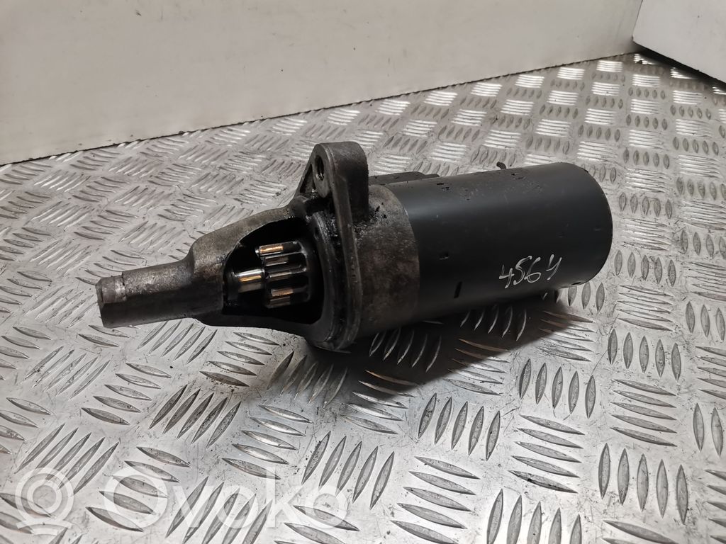 Audi A4 S4 B6 8E 8H Starteris 