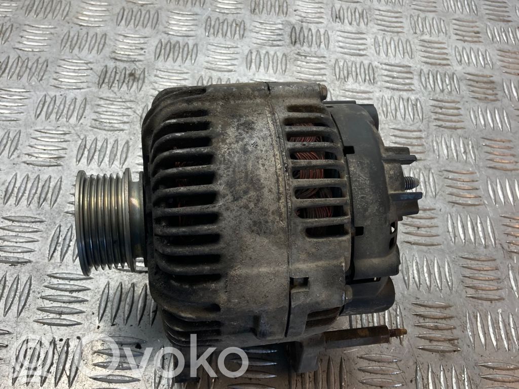 Volkswagen PASSAT B6 Ģenerators 