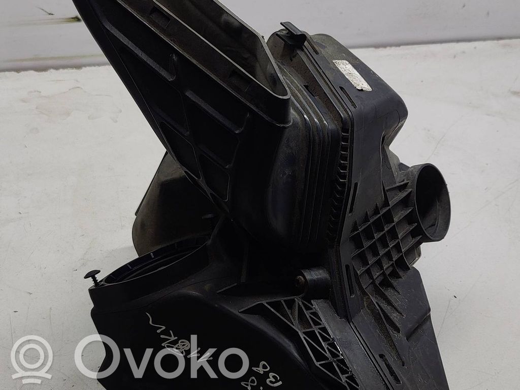 Audi A4 S4 B8 8K Luftfilterkasten 