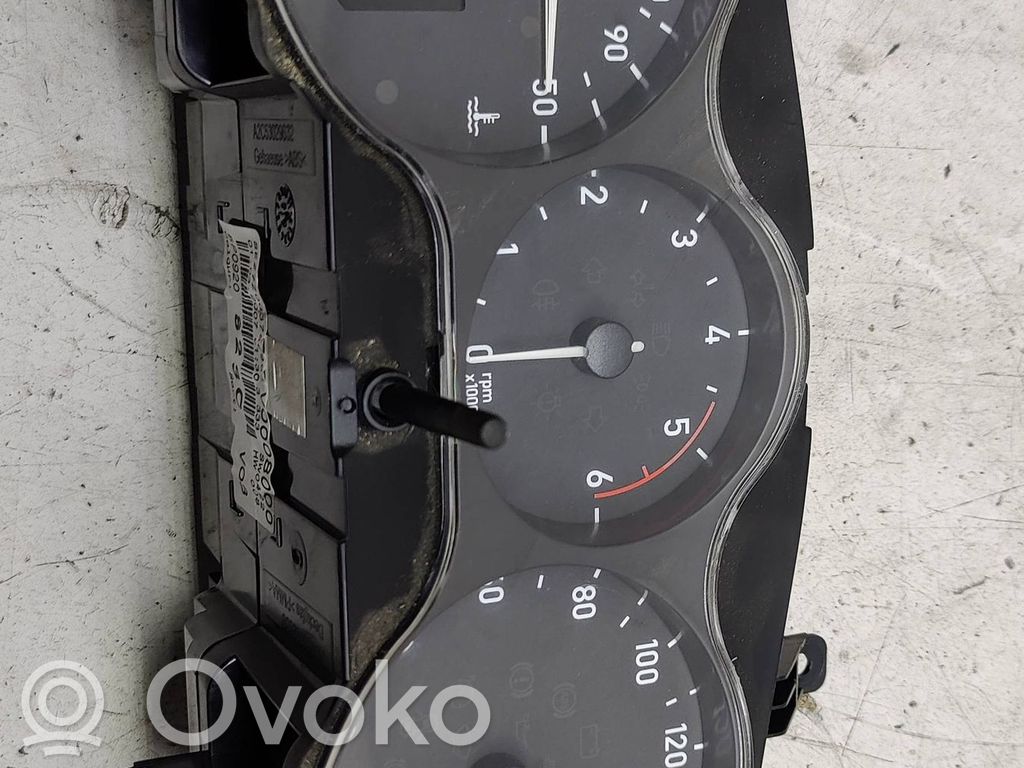 Seat Altea Speedometer (instrument cluster) 