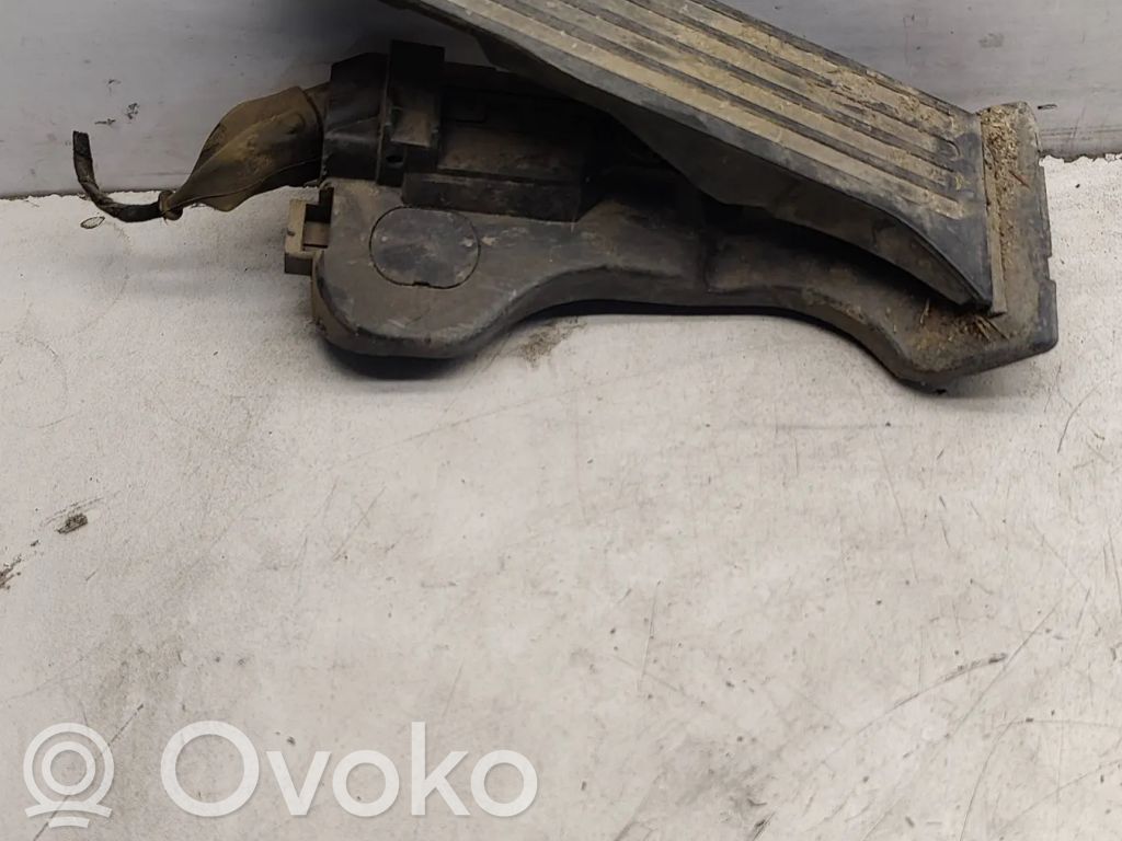 Skoda Octavia Mk2 (1Z) Accelerator throttle pedal 
