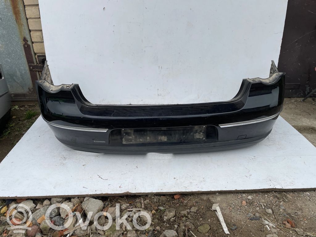 Volkswagen PASSAT B6 Parachoques 