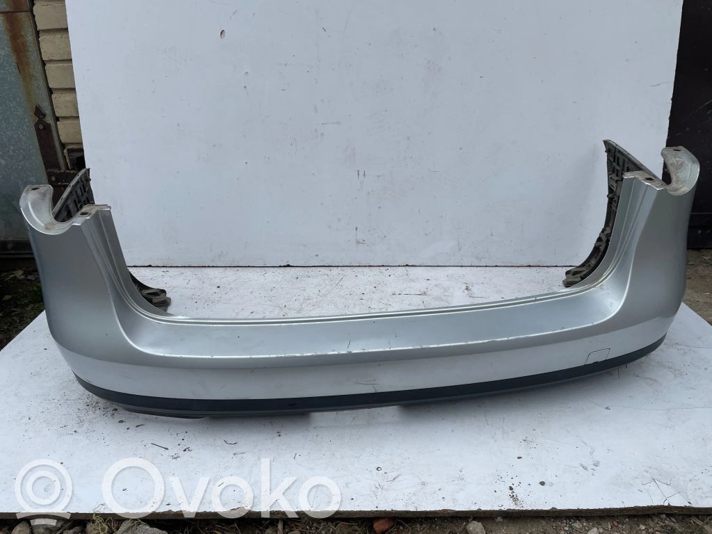 Volkswagen PASSAT B6 Parachoques 