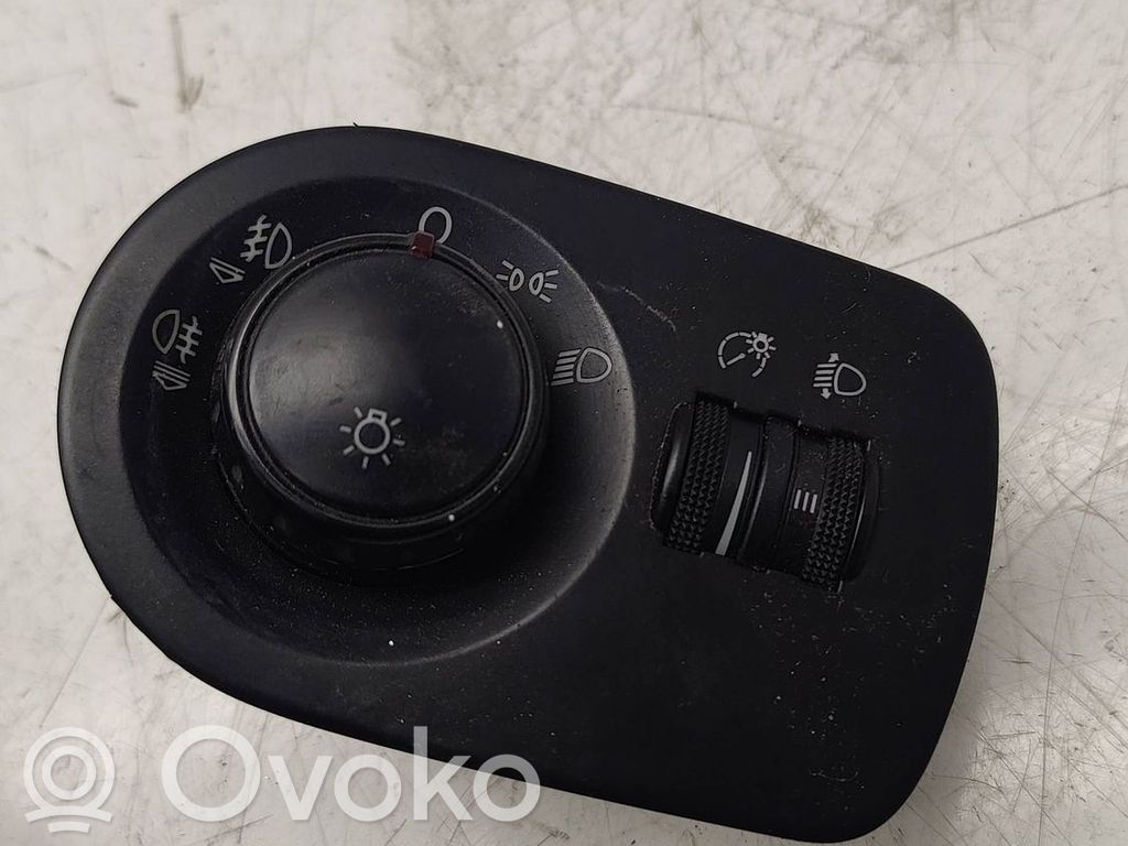 Seat Leon (1P) Light switch 