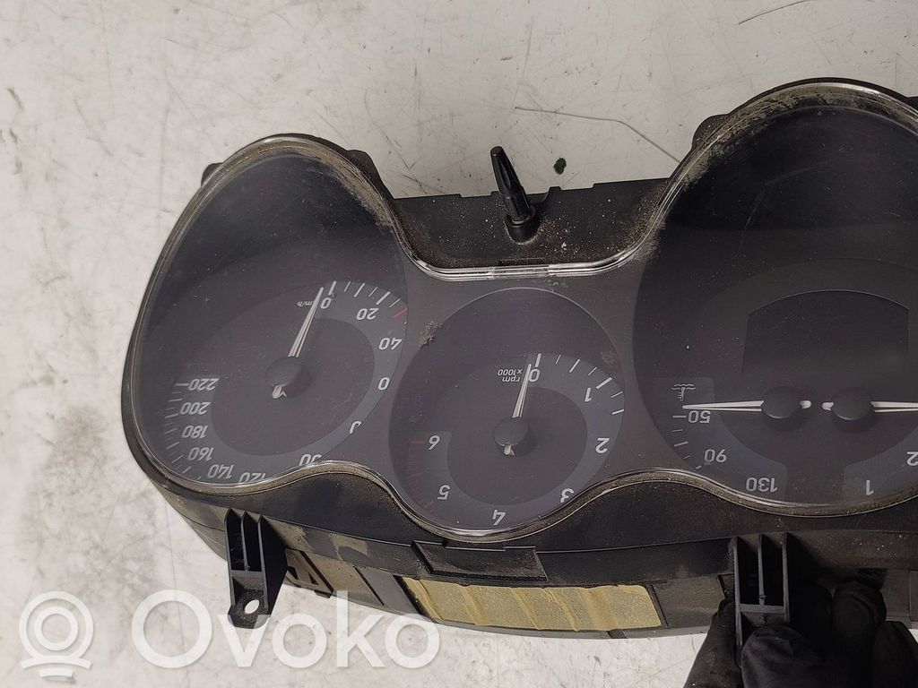 Seat Leon (1P) Speedometer (instrument cluster) 