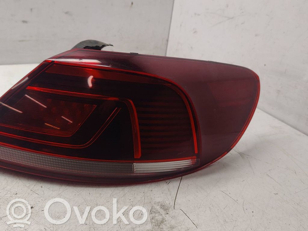 Volkswagen PASSAT CC Lampă spate în caroserie 