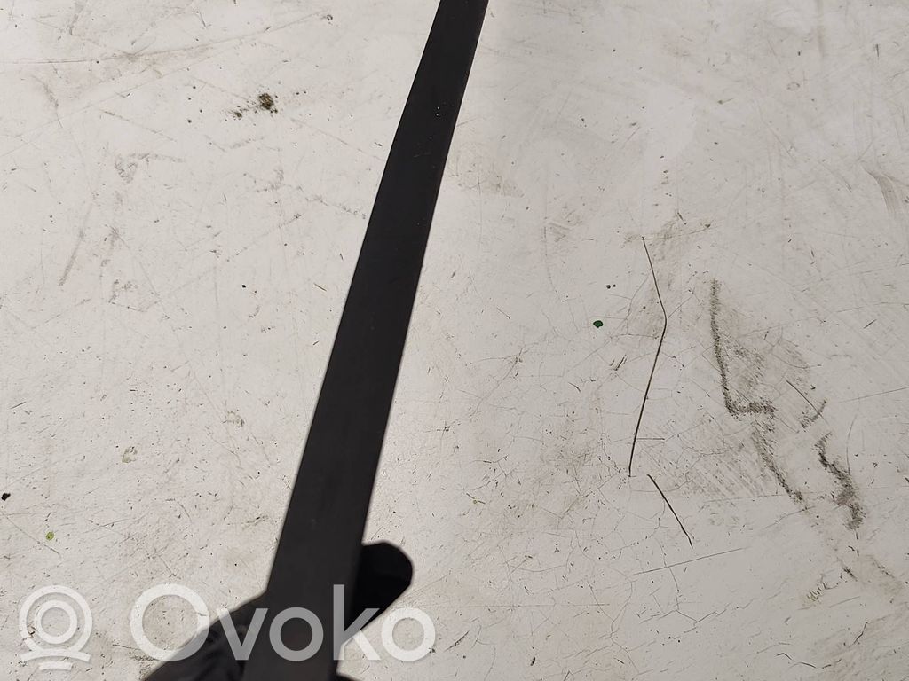 Audi A4 S4 B7 8E 8H Windshield trim 