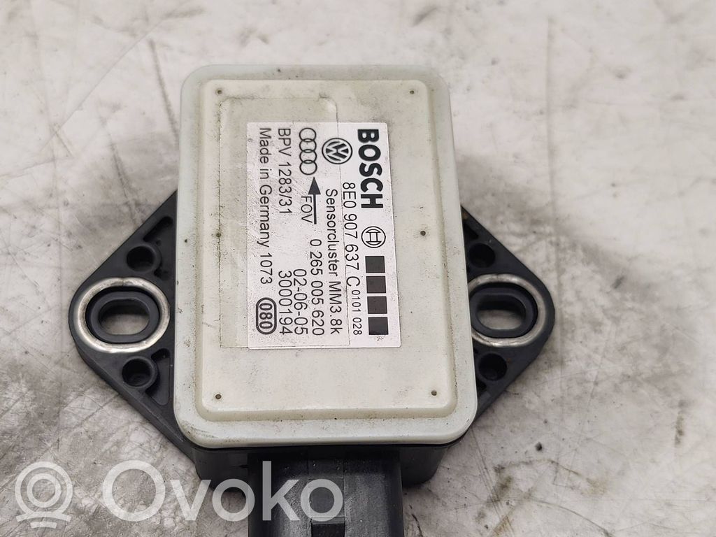 Audi A4 S4 B7 8E 8H Vakaajan pitkittäiskiihtyvyystunnistin (ESP) 