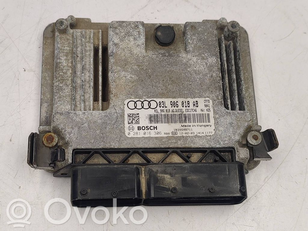Audi A3 S3 8P Engine control unit/module 