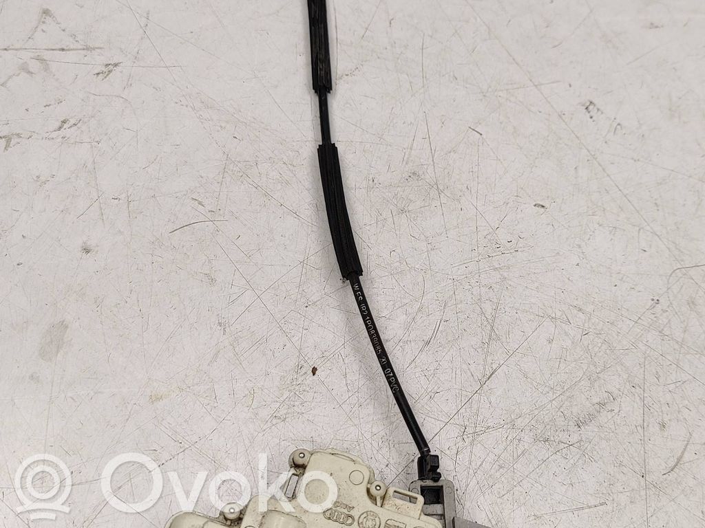 Seat Leon (1P) Rear door lock 