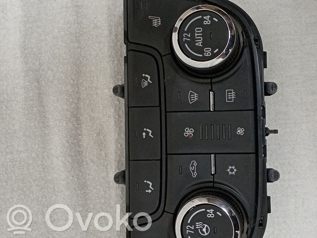 Buick Encore I Climate control unit 