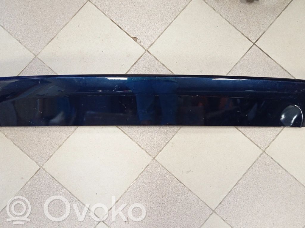 Chrysler Pacifica Tailgate/trunk spoiler 
