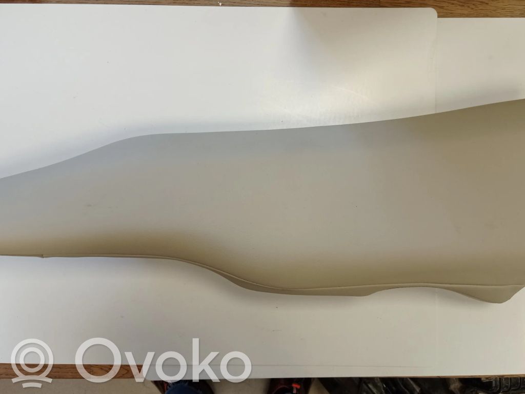 Volvo XC60 Verkleidung seitlich Rücksitzbank oben 