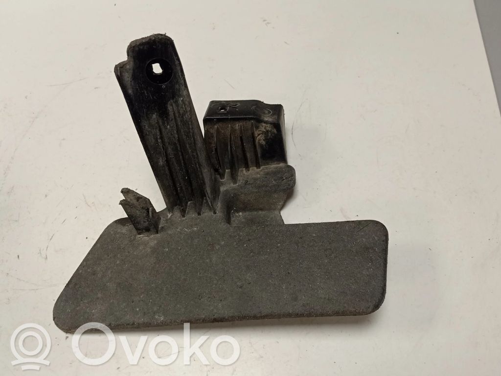 Guardabarro trasero   TY13054,TY13054,FT4BA104C21