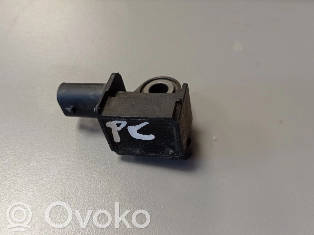 Chrysler Pacifica Airbag deployment crash/impact sensor 