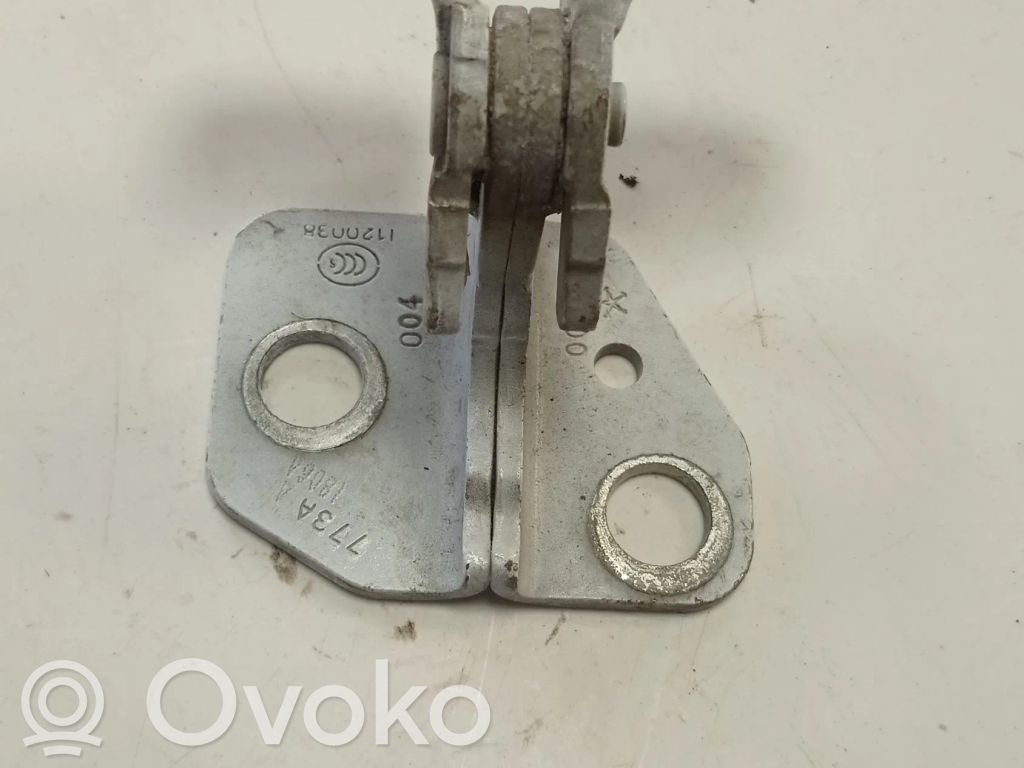 Chrysler Pacifica Front door lower hinge 