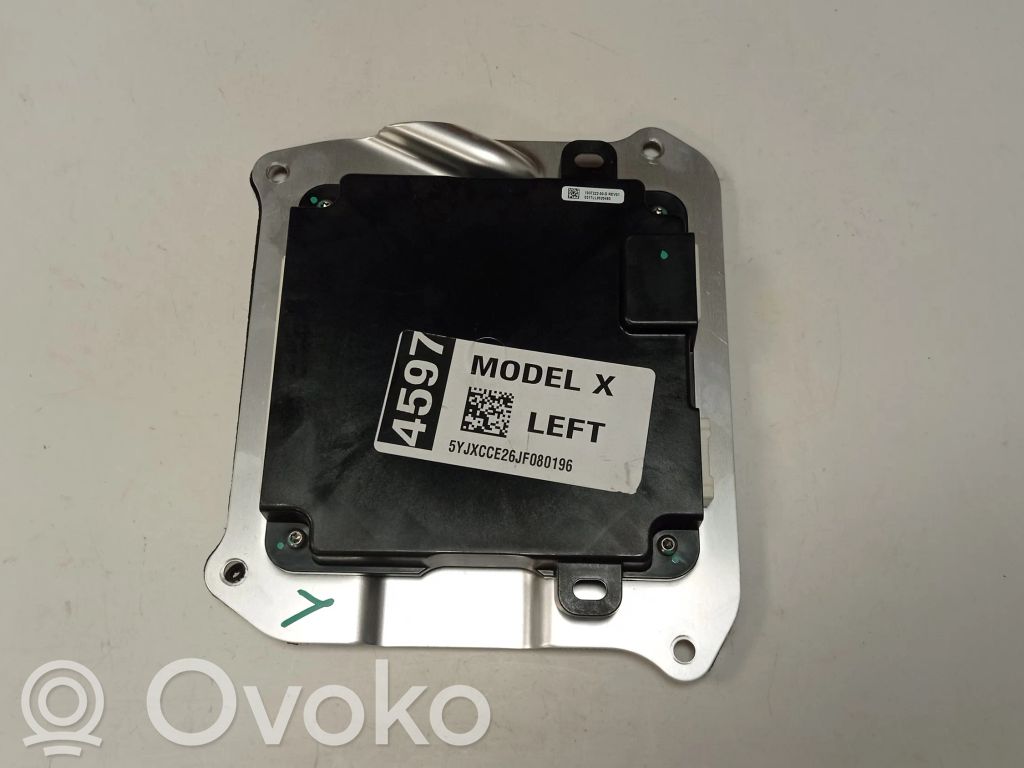 Tesla Model X Unité de commande module de porte 