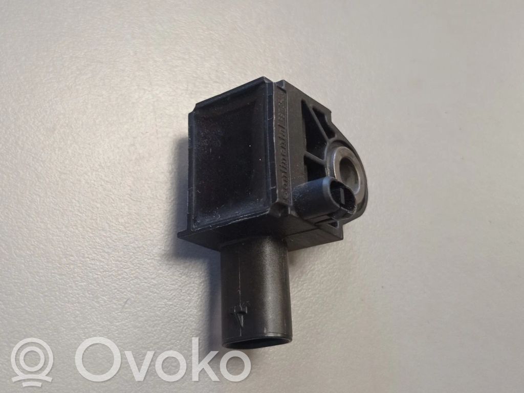 Chrysler Pacifica Airbag deployment crash/impact sensor 