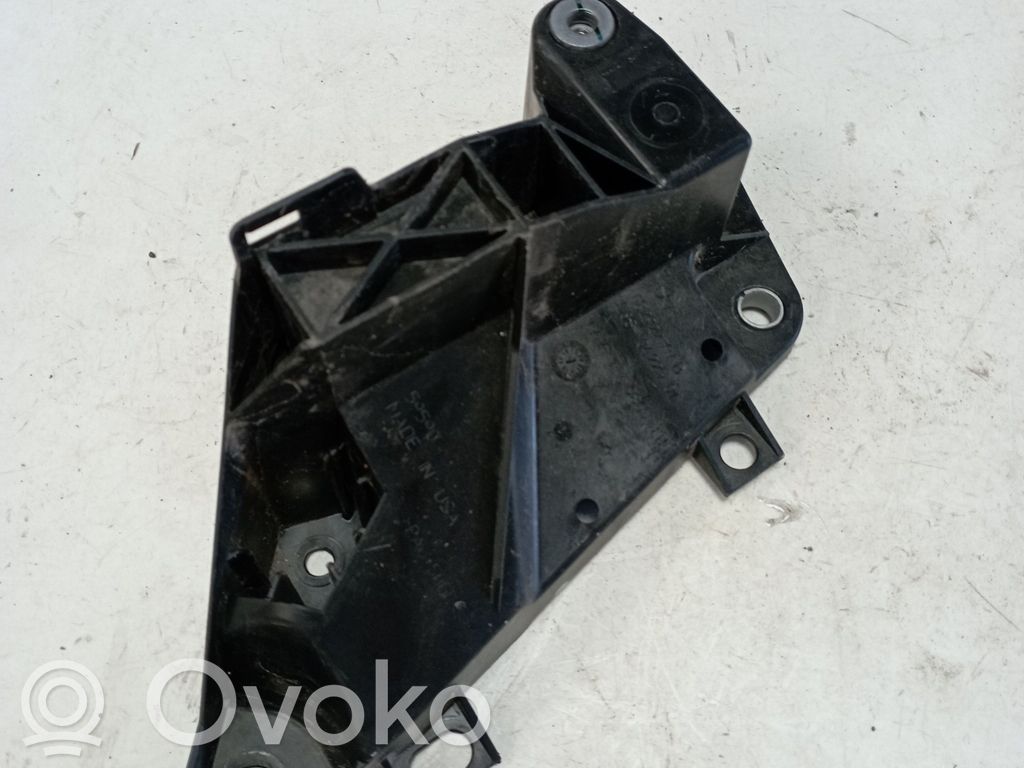 Chrysler Pacifica Radiator support slam panel bracket 