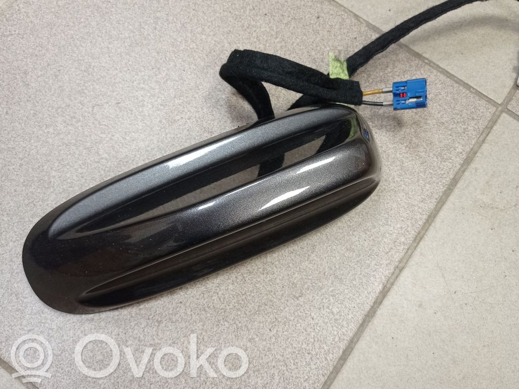 Chrysler Pacifica GPS-pystyantenni 