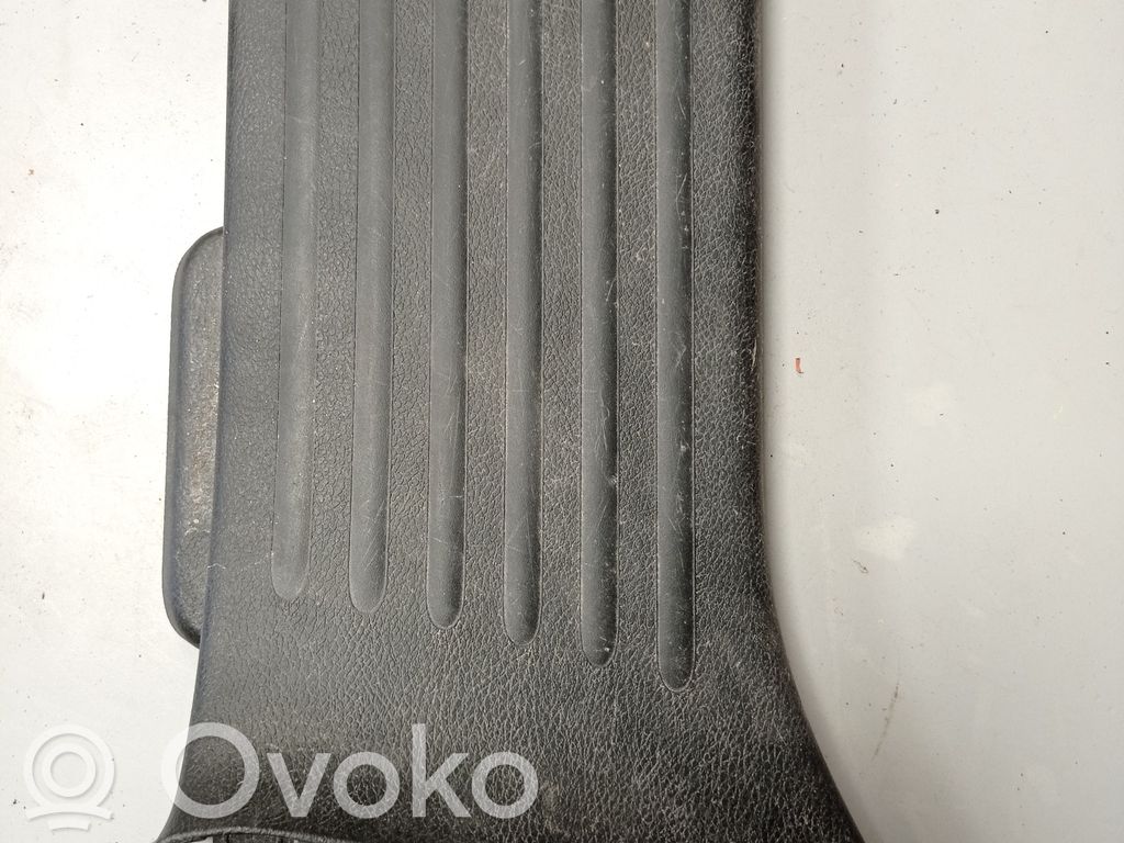 Chrysler Pacifica Listwa progowa tylna 