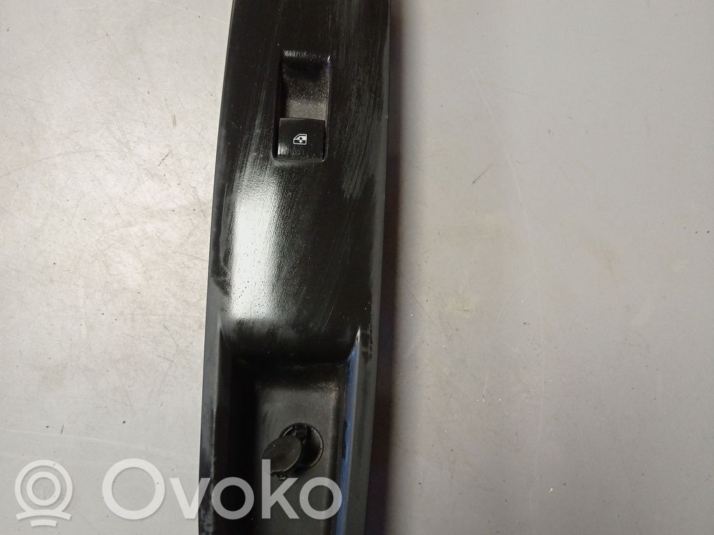 Electric window control switch   95025520600R,22819399,321817