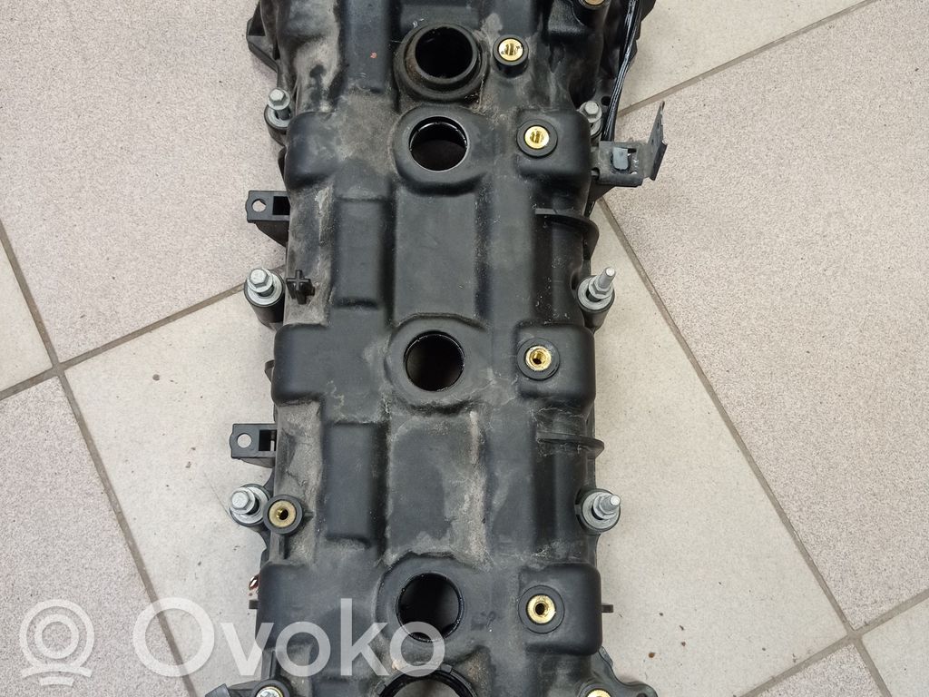 Chrysler Pacifica Rocker cam cover 