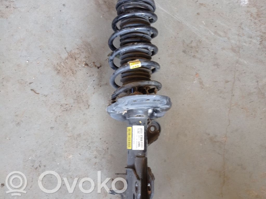 Buick Encore I Amortyzator osi przedniej ze sprężyną 