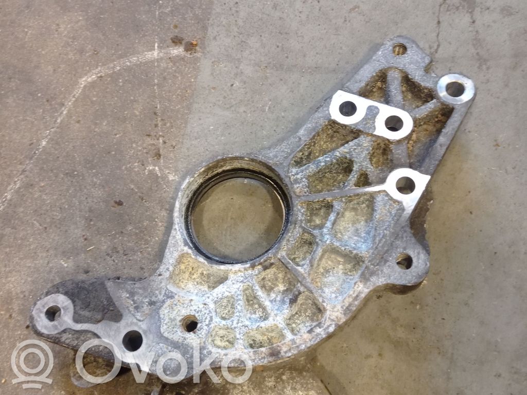 Buick Encore I Gearbox mounting bracket 