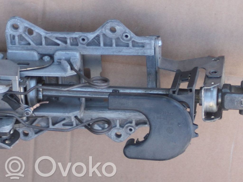 Volkswagen Golf V Ohjauspyörän akselisarja 