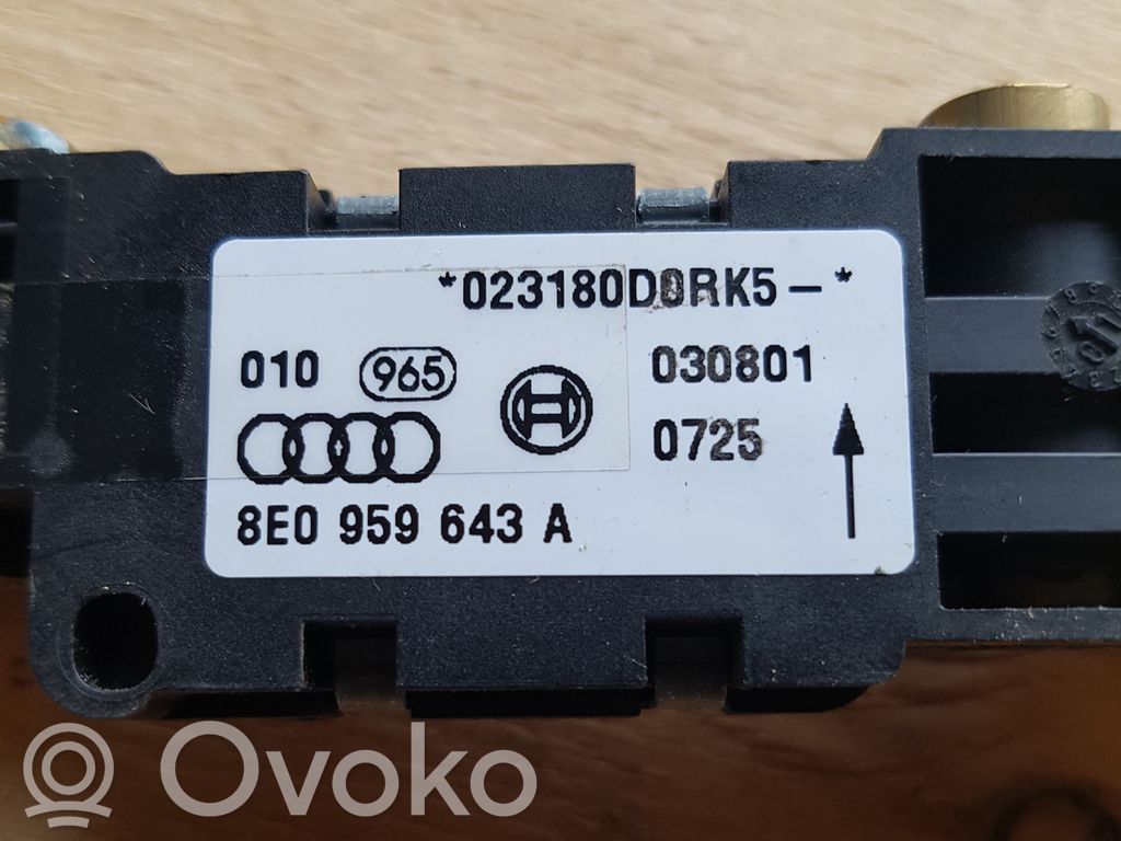 Airbagsensor Crashsensor Drucksensor   8E0959643A,023180D0RK5,030801