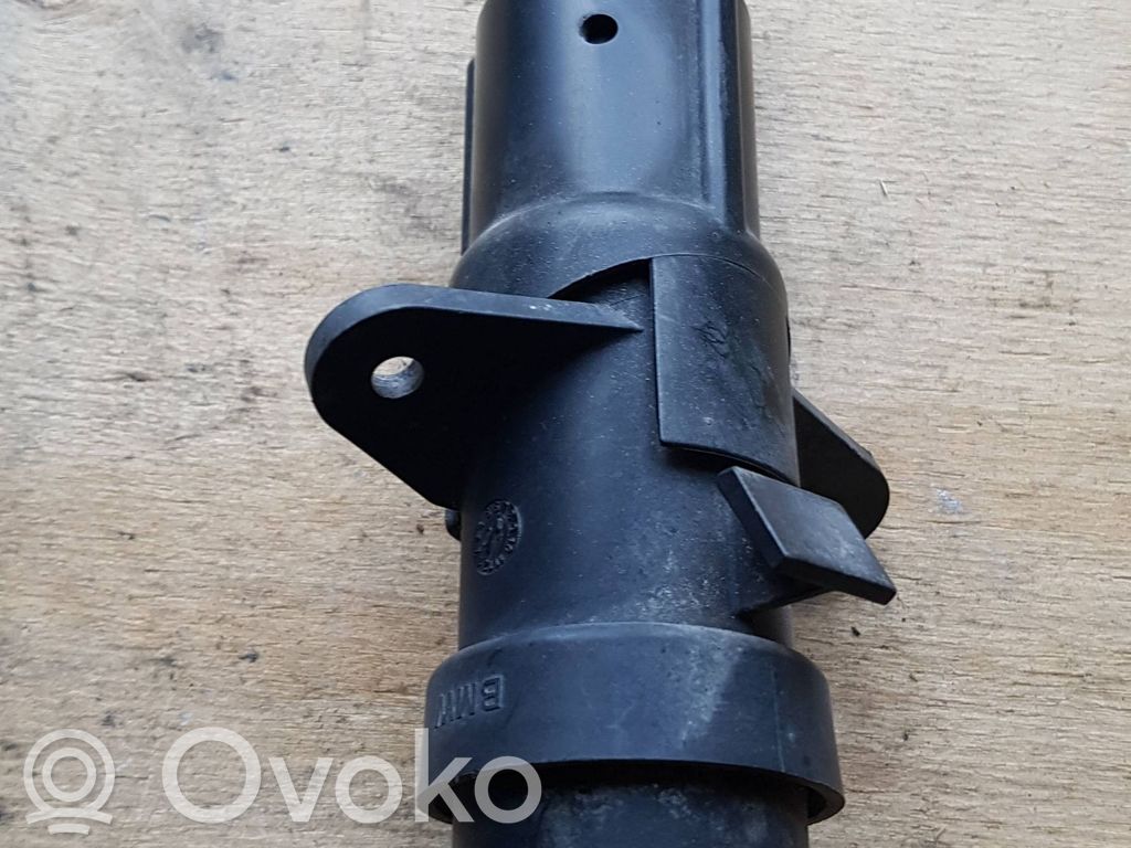 Žibintų apiplovimo purkštukas (-ai)   7001949