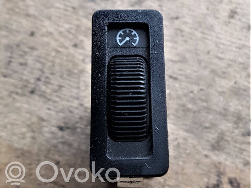 Light switch   61311384365,321018