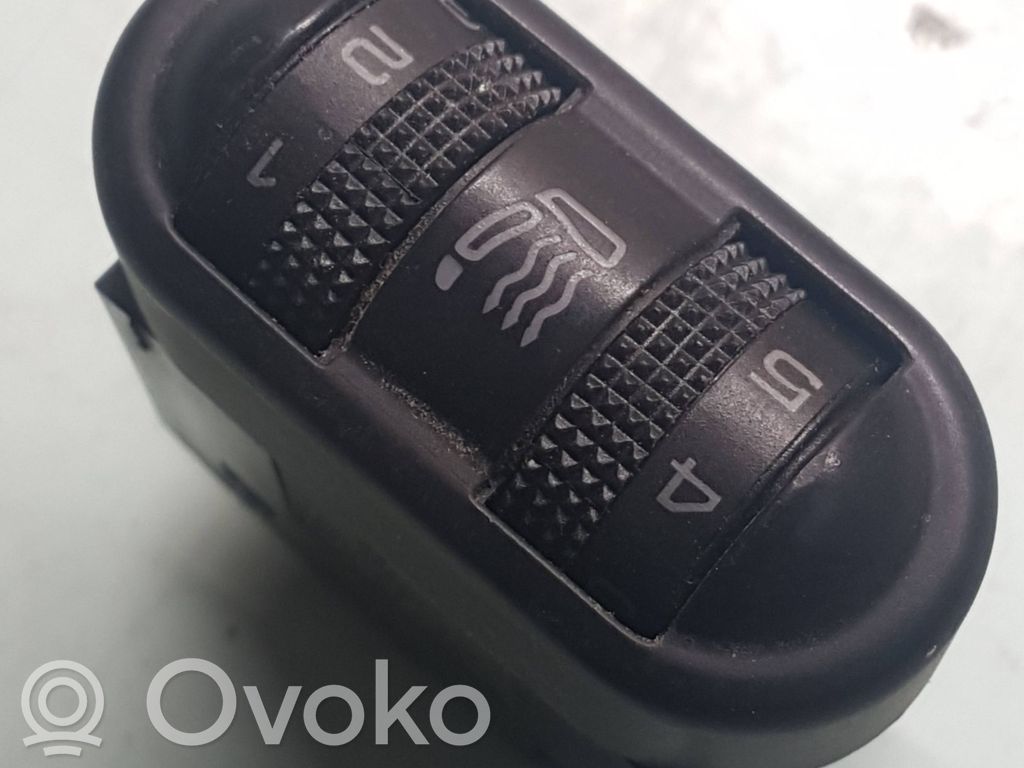 Seat heating switch   7M0963563B,95VW19K314ABW,03L0A