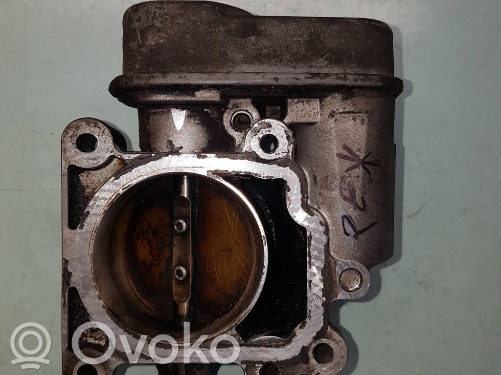 Opel Vectra B Zawór przepustnicy 
